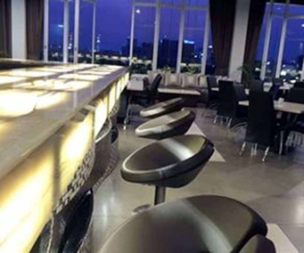 De'Rain Hotel Μπαντούνγκ Εξωτερικό φωτογραφία