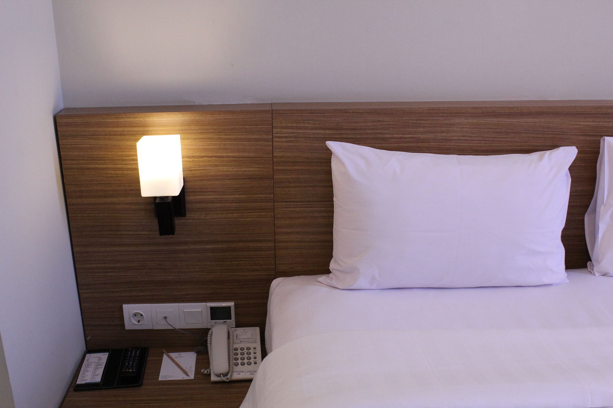 De'Rain Hotel Μπαντούνγκ Εξωτερικό φωτογραφία